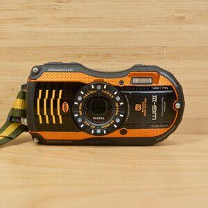 Pentax Optio WG-3 / 16MP Waterproof Digital Camera / Orange / Tested